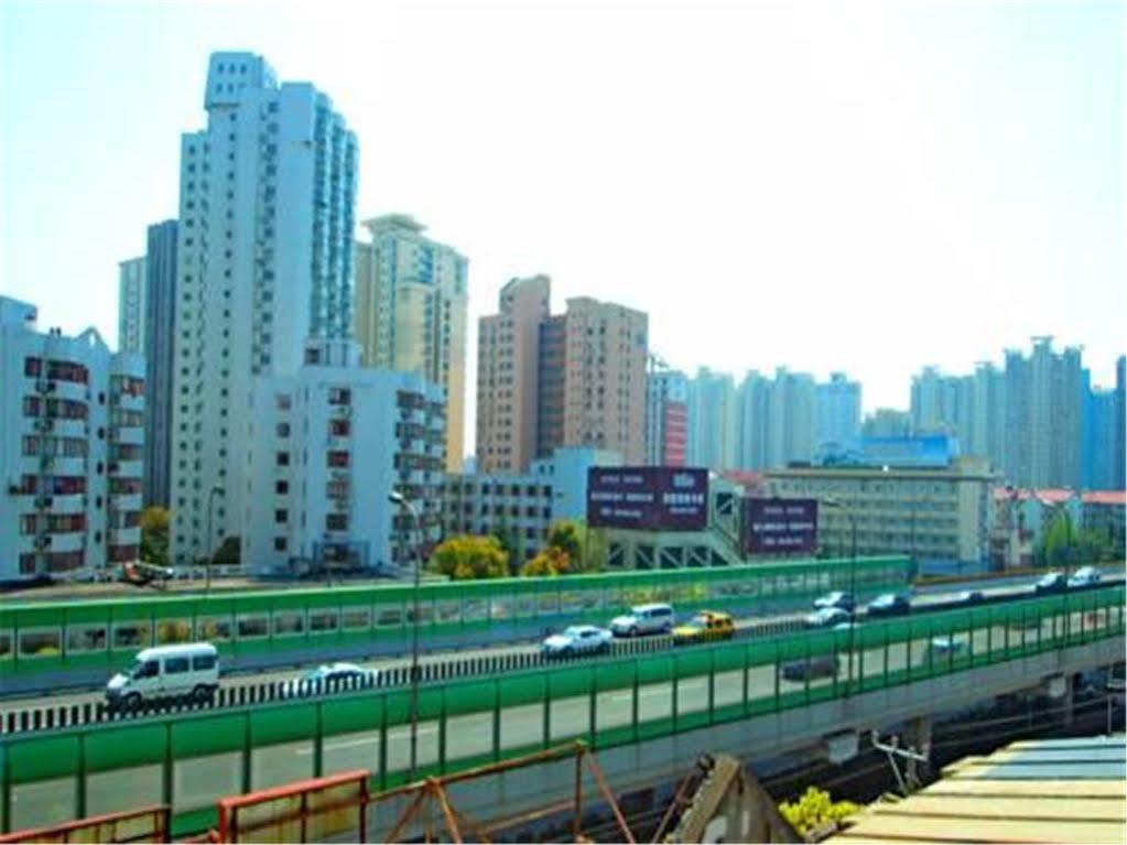 7 Days Inn Shanghai Xujiahui Caobao Road Subway Station Branch Thượng Hải Ngoại thất bức ảnh